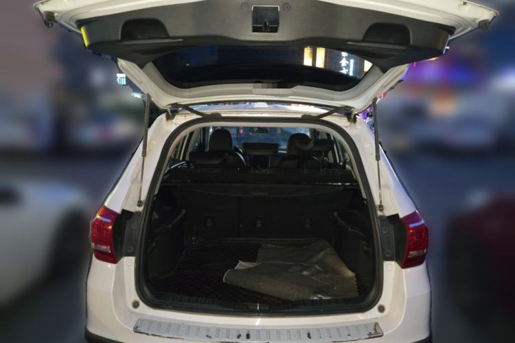 Used Haval H6 2017 Red-Label Sport Edition 1.5T Manual Two-Wheel Drive Elite Model
