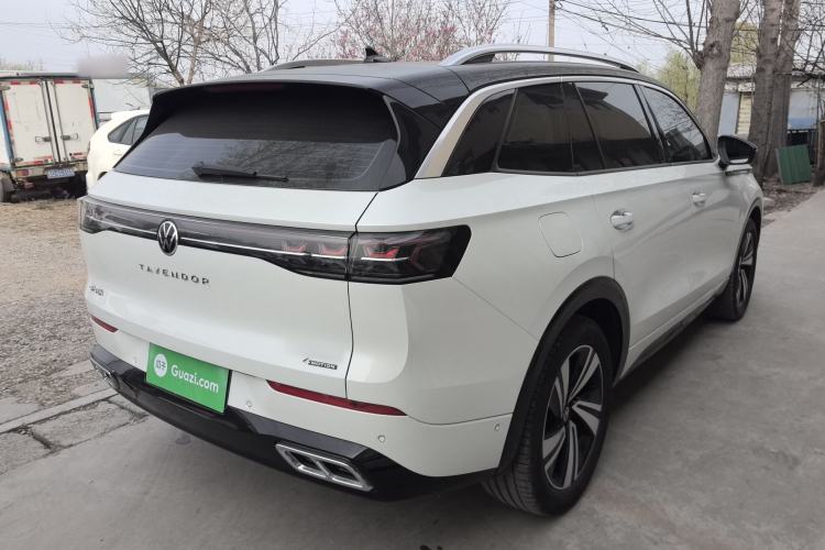 Used Volkswagen Tavendor 2023 380TSI Four-Wheel Drive R-Line Cruise Edition Rear Right 45 Deg