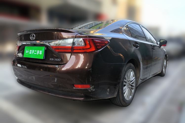 Used Lexus ES 2017 200 30th Anniversary Edition Rear Right 45 Deg