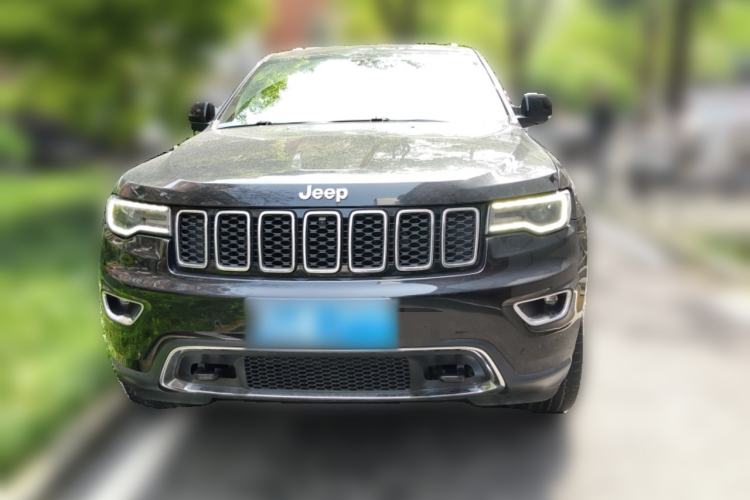 Used Jeep Grand Cherokee 2016 3.0L Elite Navigation Edition Front