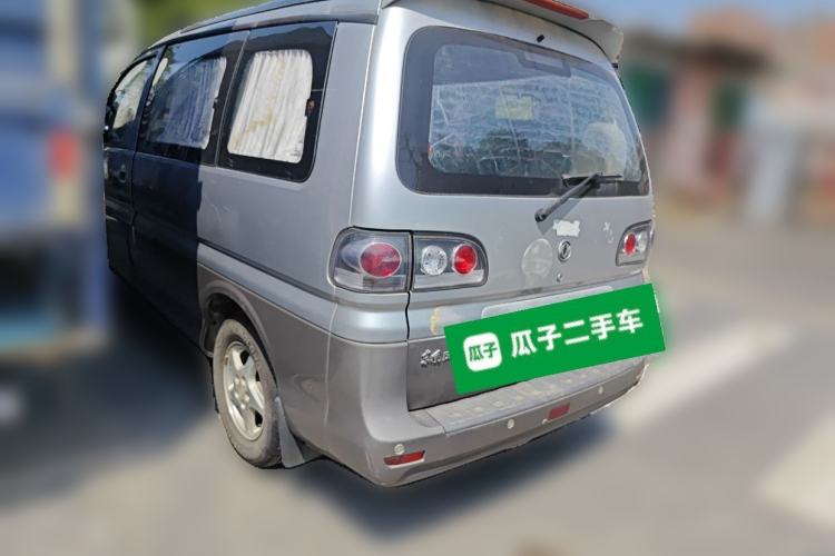 Used FORTHING Lingzhi 2015 M3 1.6L 7-Seater Luxury Model