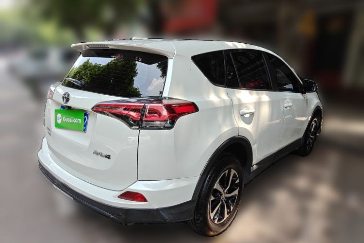 Used Toyota RAV4 2016 2.0L CVT Two-Wheel Drive Urban Edition China V Standard