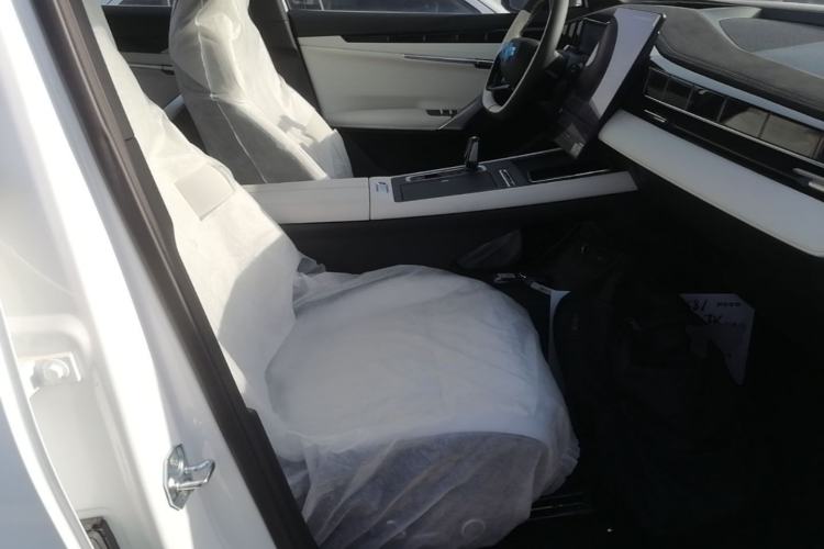 Used Geely Auto FX11 2024 2.0TD DCT Intelligent Driving Version