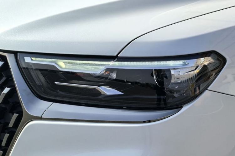 Used Haval H6 2023 National Trend Edition 1.5T Automatic Urban Version Left Front Headlight