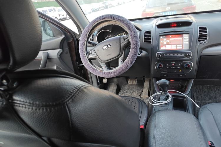Used Kia Sorento 2013 2.4L 5-Seater Gasoline Luxury Version China IV Standard
