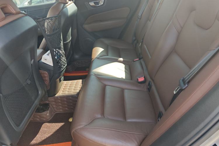 Used Volvo XC60 2022 B5 4x4 Smart Luxury Edition