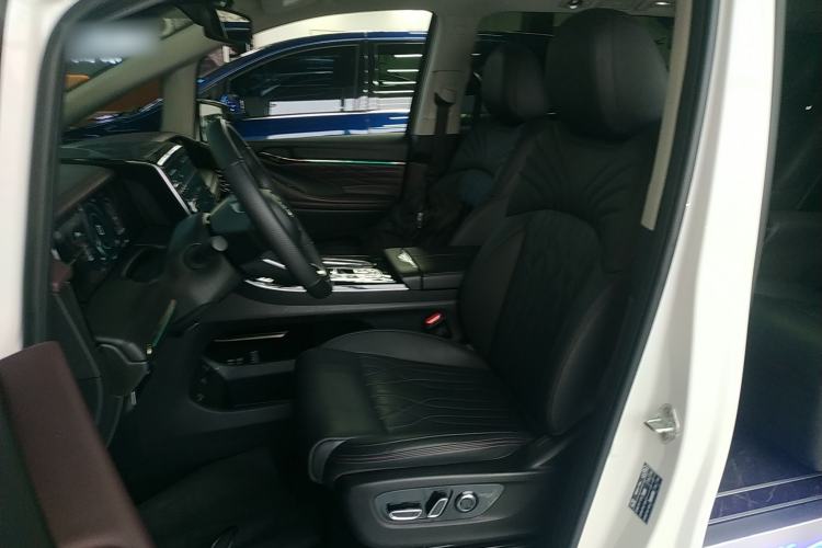 Used GAC Trumpchi M8 2024 Master Series 400T Ultimate Edition