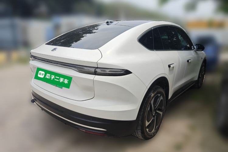 Used Nio EC6 2024 75 kWh