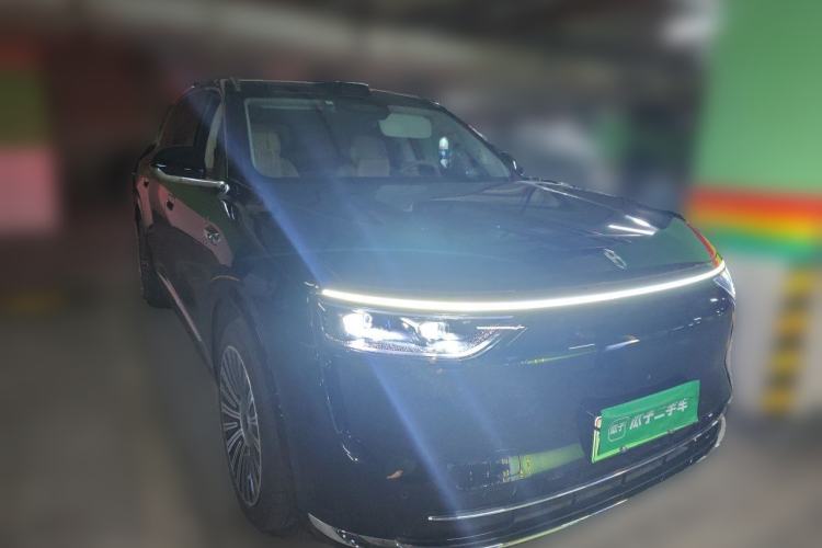 Used Hima AITO M8 2025 Extended-Range Max+ Version 53.4 kWh 6-Seater Edition