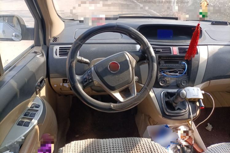 Used FORTHING Joyear SUV 2012 1.6L Luxury Model
