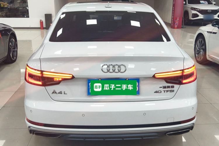 Used Audi A4L 2019 40 TFSI Fashion Edition China VI Emission Standard Rear