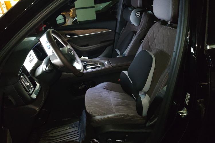 Used Geely Auto Monjaro L 2026 Model Oriental Yao 2.0TD Automatic Lanxing Edition Driver Seat