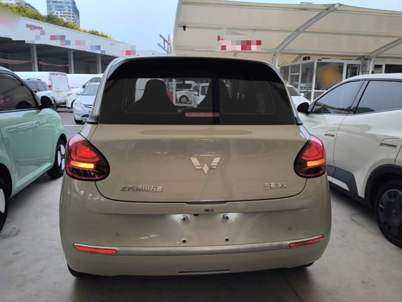 Used Wuling Bingo 2023 203km Light Edition — 5