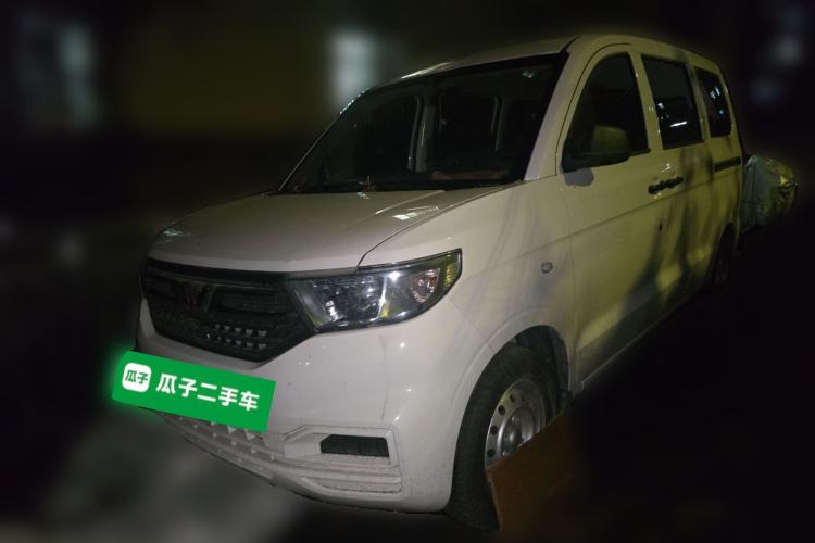 Used Wuling Hongguang V 2022 1.5L Jingqu Edition Electric-Assist LAR