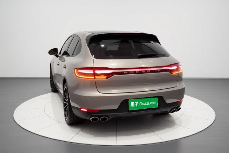Used Porsche Macan 2018 Macan 2.0T Rear