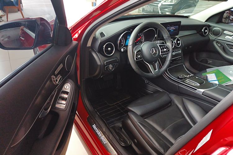 Used Mercedes-Benz C-Class 2019 C 260 L Sport Edition Driver Seat