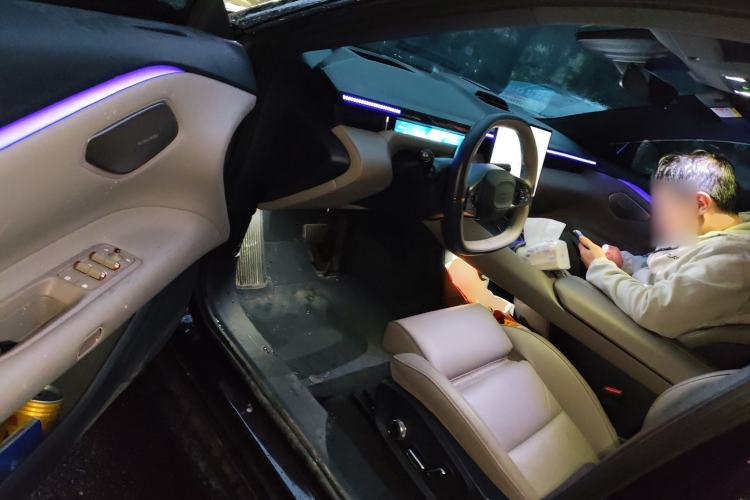 Used Lynk & Co Z10 2025 95 kWh 766 km Range Rear-Wheel Drive Max Driver Seat