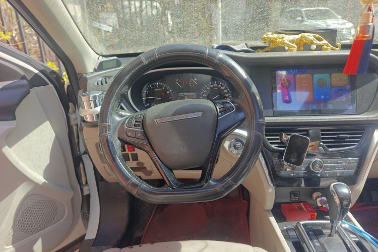 Used Venucia T90 2017 2.0L CVT Smart Edition Steering Wheel