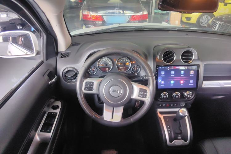 Used Jeep Compass 2014 Revised Version 2.0L Two-Wheel Drive Elite Edition
