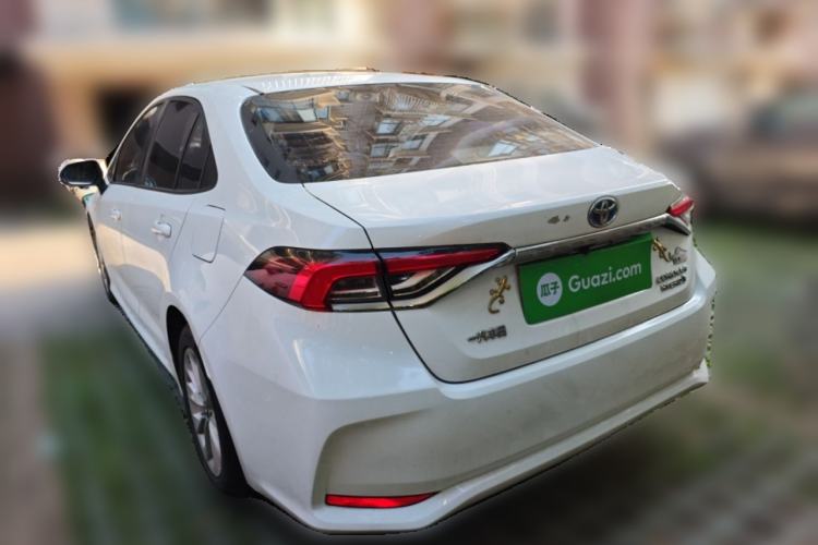 Used Toyota Corolla 2021 Dual-Motor 1.8L E-CVT Elite Edition