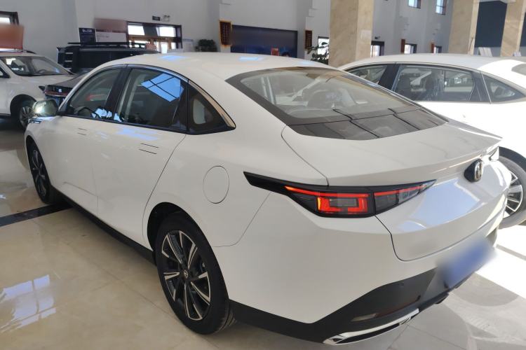 Used Changan Eado 2024 1.5T GDI Automatic Prestige Edition