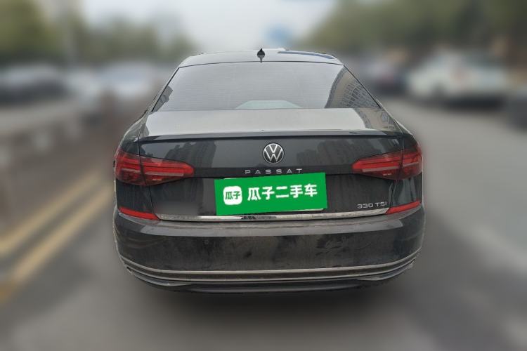 Used Volkswagen Passat 2020 Revised Version 330TSI Luxury Edition China VI Standard
