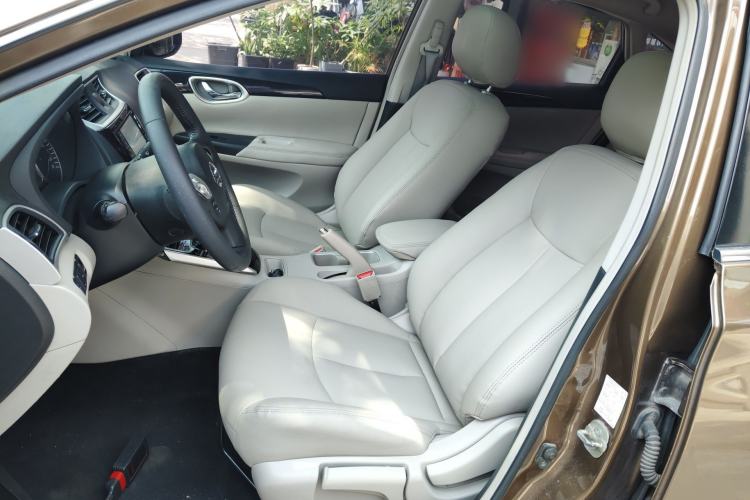 Used Nissan Sylphy 2018 1.6XV CVT Deluxe Edition Left Front Seat