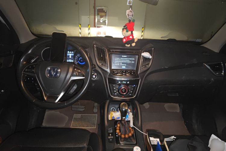 Used CHANGAN CS75 2015 1.8T Automatic 4x4 Elite Model China V Standard
