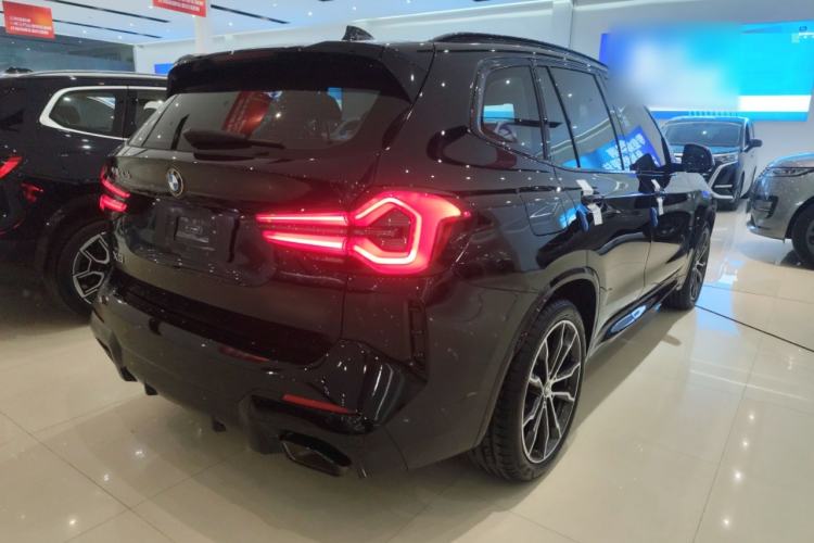 Used BMW X3 2023 Restyled xDrive30i Leading Edition M Night Sky Package
