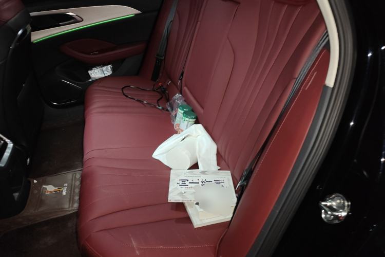 Used Hongqi H5 PHEV 2025 170 Super Hybrid Version Left Rear Seat