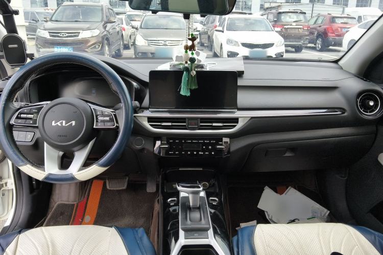 Used Kia K3 2023 1.5L CVT Luxury Edition