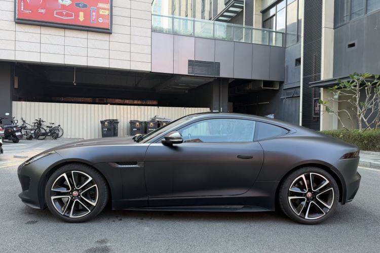 Used Jaguar F-TYPE 2016 3.0 SC S Four-Wheel-Drive Hardtop Version
