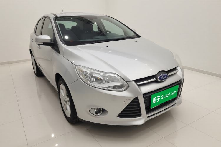 Used Ford Focus 2012 Sedan 1.6L Automatic Fashion Edition