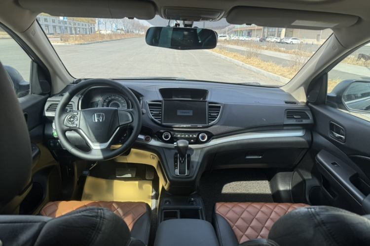 Used Honda CR-V 2015 2.0L two-wheel drive Fashion Edition
