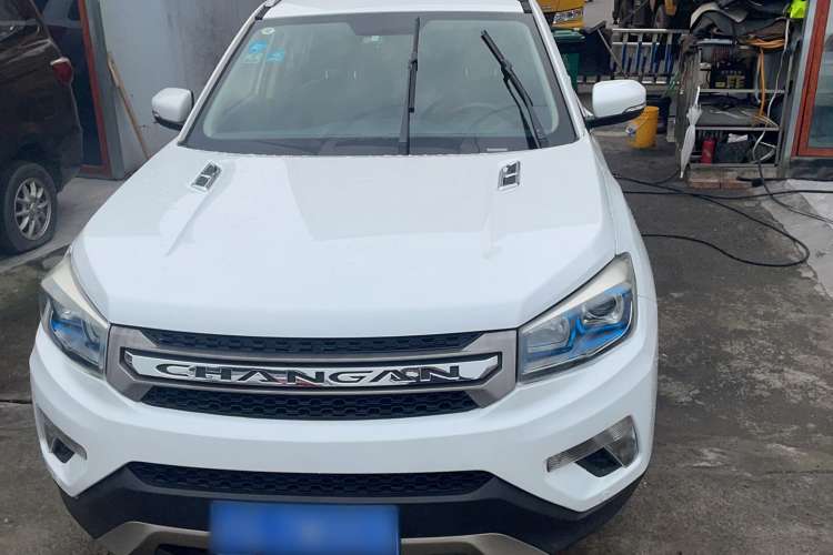 Used Changan CS75 2014 2.0L Manual Luxury Version China IV Standard