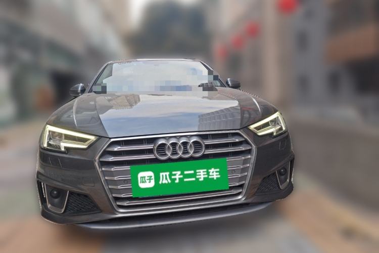 Used Audi A4L 2019 40 TFSI Fashion Edition China VI Emission Standard