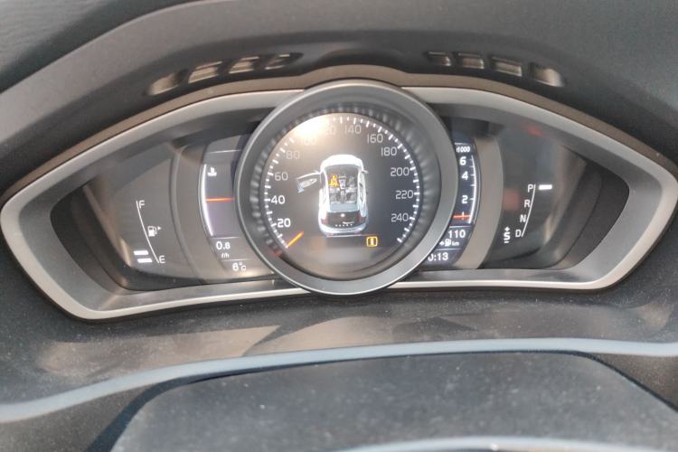 Used Volvo V40 2019 T3 Zhiyi Edition
