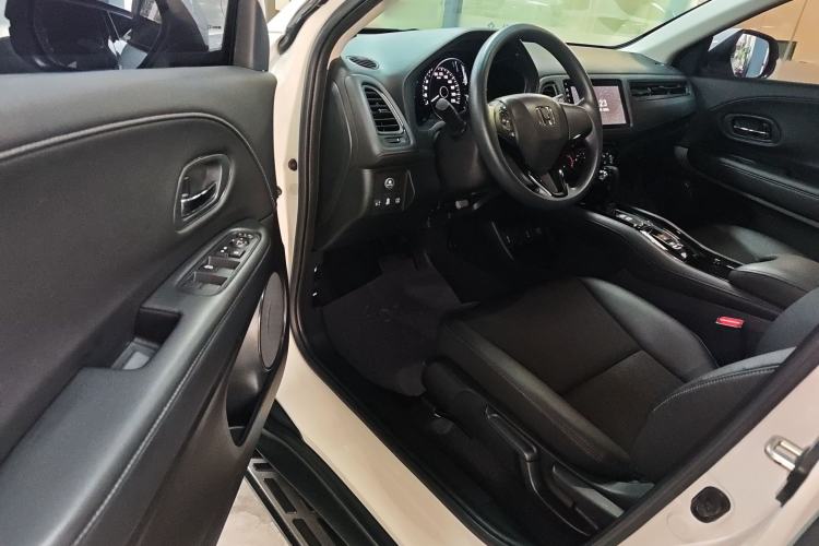 Used Honda Vezel 2020 1.5L CVT Luxury Edition