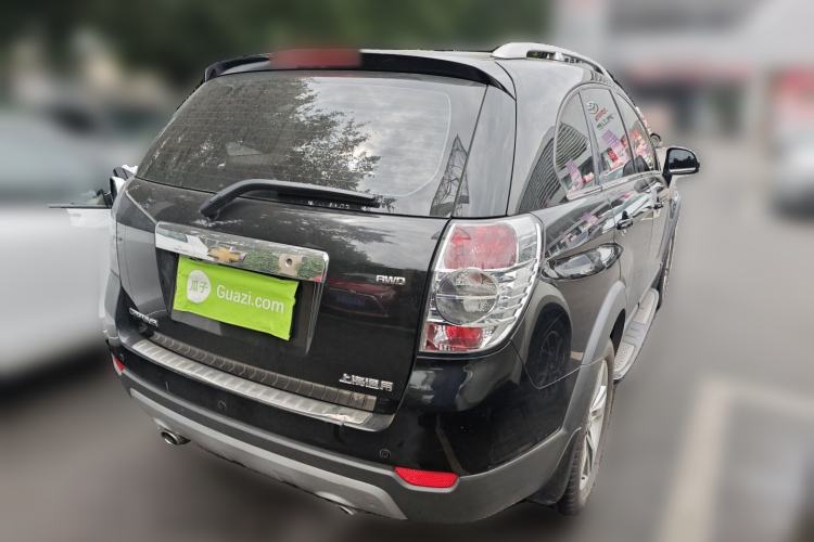 Used Chevrolet Captiva 2012 2.4L 4x4 Flagship Edition 7 Seats