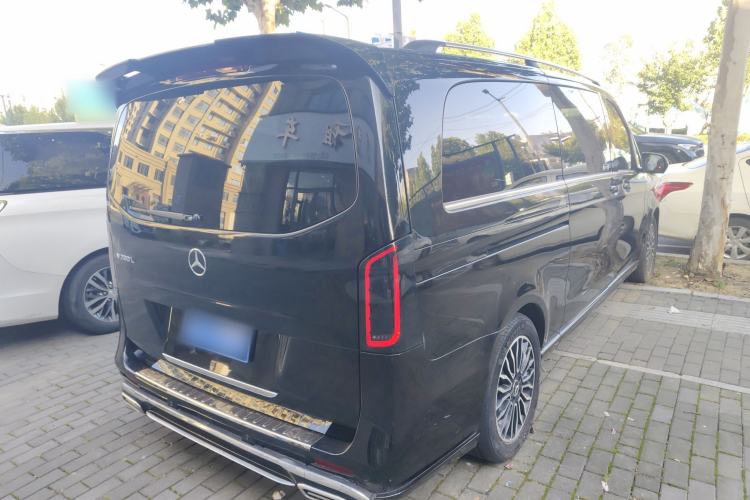 Used Mercedes-Benz V-Class 2017 V 260 L Prestige Extended Edition