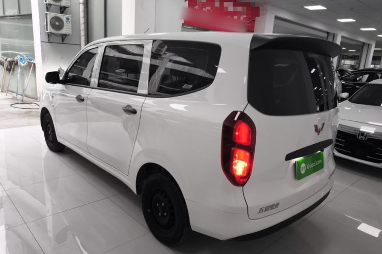 Used Wuling Hongguang New Energy 2024 All-Electric Model 300KM Practical Version