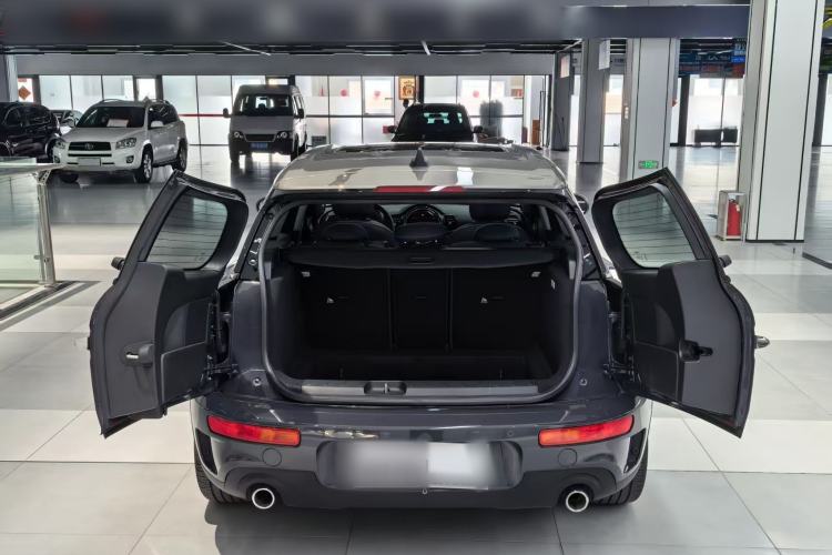 Used MINI Clubman 2021 2.0T COOPER S Trunk
