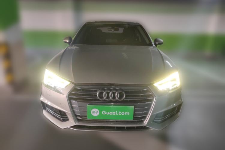 Used Audi A4L 2018 30th Anniversary Edition 40 TFSI Fashion Model