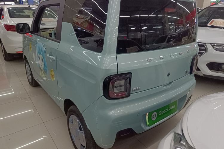 Used Geely Galaxy Panda 2023 Panda Mini 200km Endurance Bear
