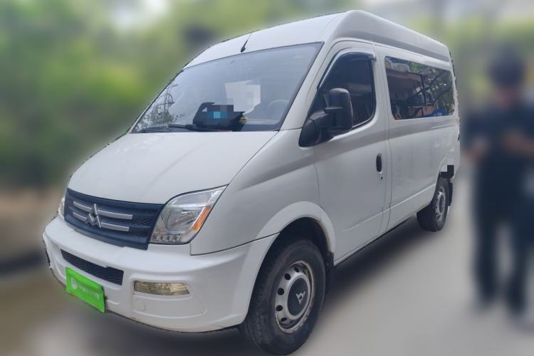 Used SAIC MAXUS Xintu V80 2012 2.5T Mid-Roof Value-Added Logistics Version C Guazi used car, China used car export, Used car for sale, Used cars, Cheapest cars for sale