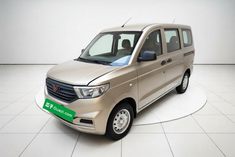 Used Wuling Hongguang V 2022 1.5L Jingqu Version Hydraulic Power Steering LAR
