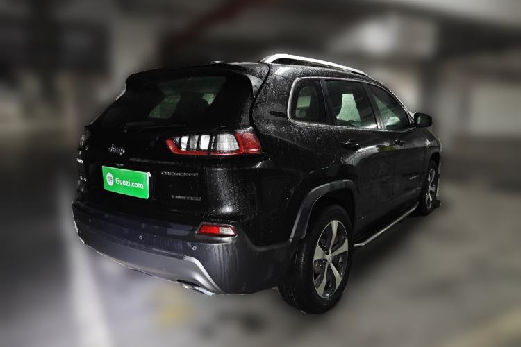 Used Jeep Cherokee 2019 2.0T Four-Wheel Drive Explorer Edition China VI Emission Standard Rear Right 45 Deg