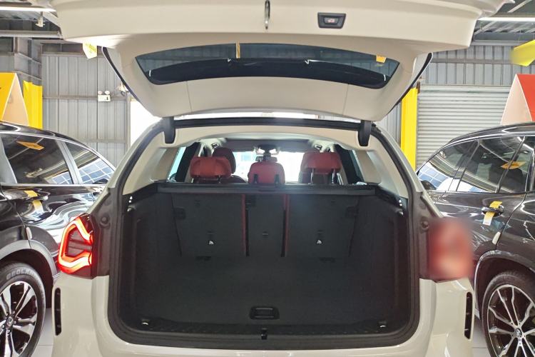 Used BMW iX3 2023 Leading Model
