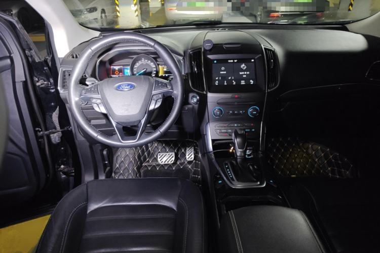 Used Ford Edge 2018 EcoBoost 245 Two-Wheel-Drive Titanium 7-Seater China VI Standard