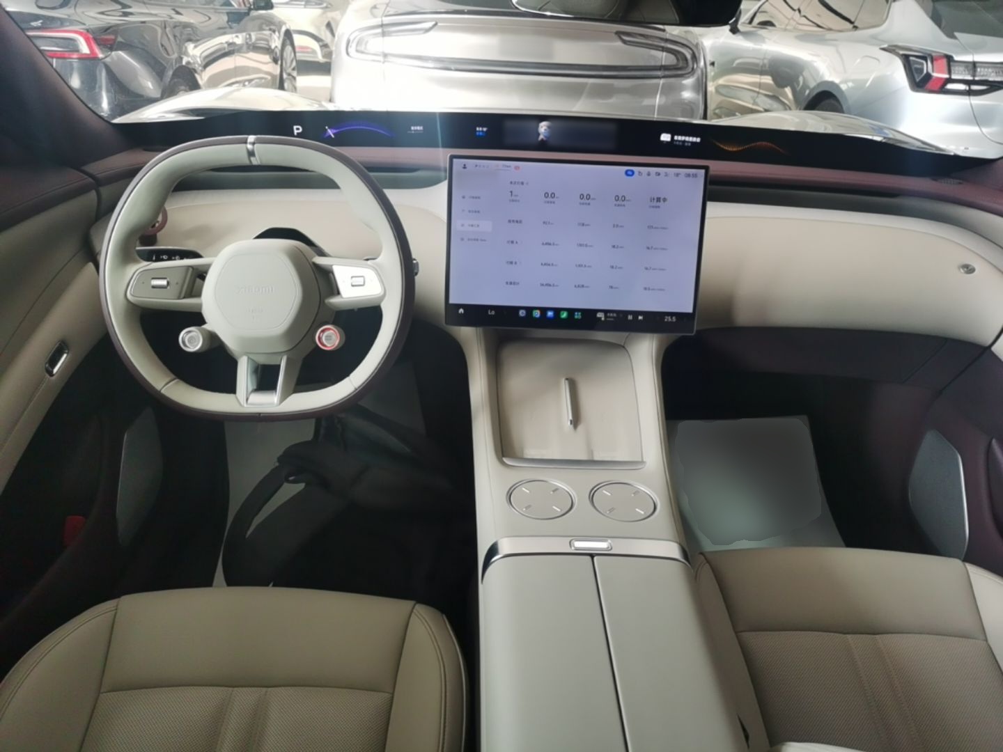 Xiaomi Auto YU7 2025 Ultra-Long Range All-Wheel Drive Pro Version — снимка 12